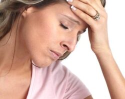 A women having headache